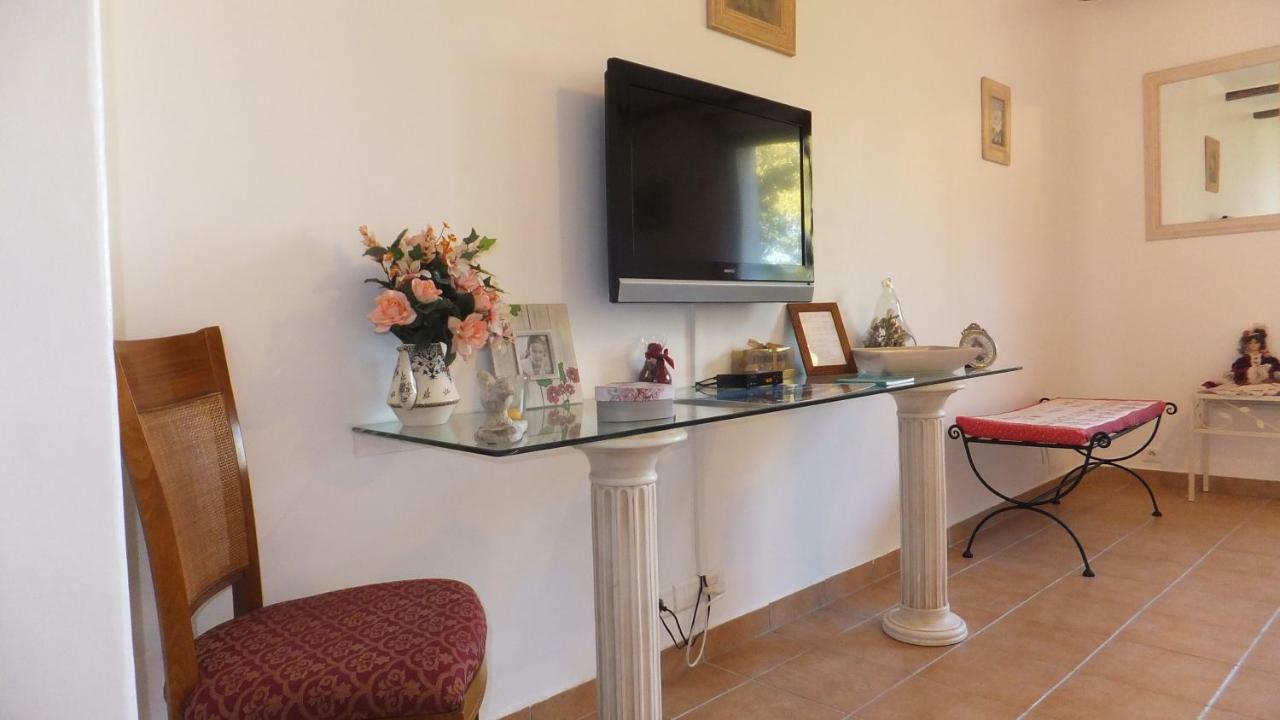 Les Chambres De L'Hote Antique Pietra Longa Salvini Екстериор снимка